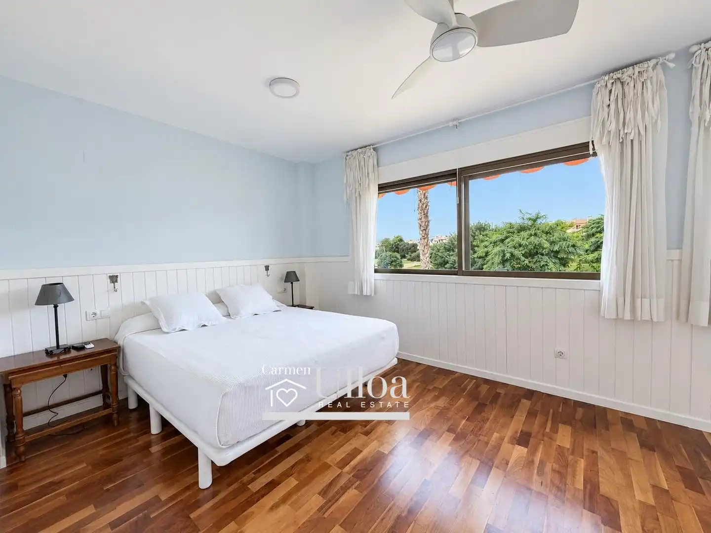 Habitación de Casa o chalet en venta en Alicante / Alacant con Aire acondicionado, Calefacción y Jardín privado