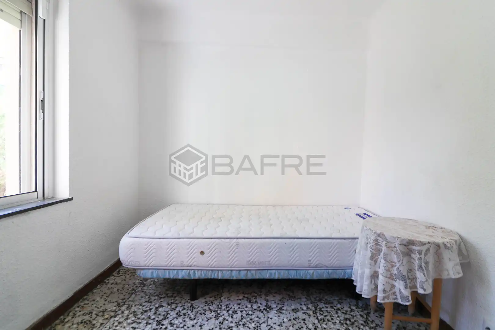 Bedroom of Flat for sale in Madrid