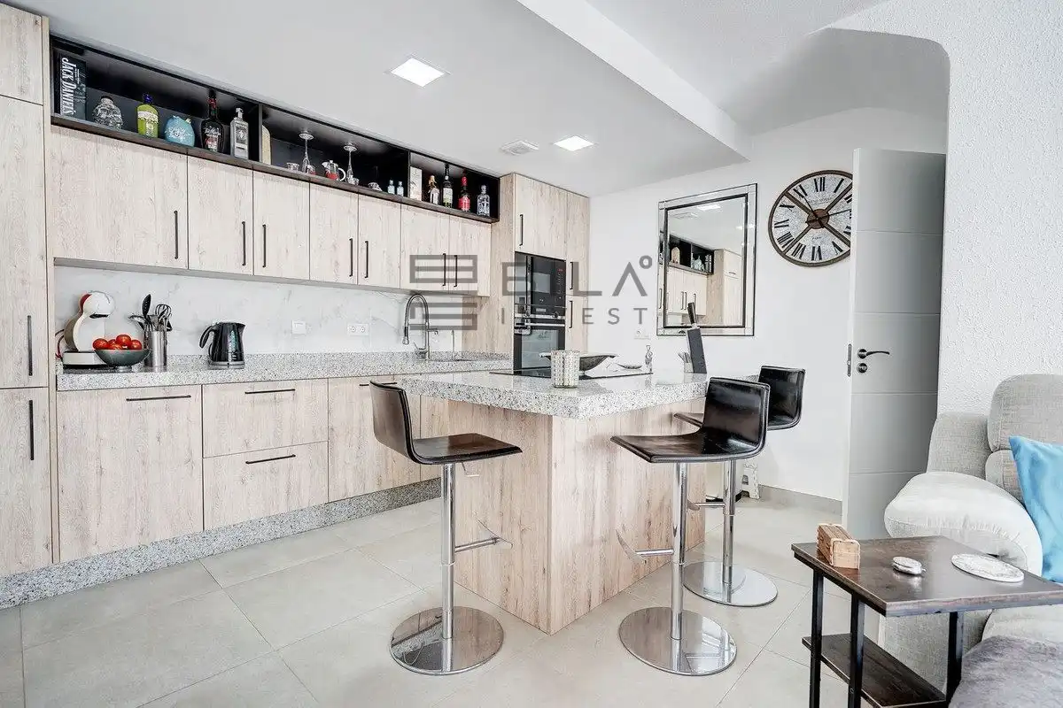 Adosado con piscina en venta en Jade, imagen 10