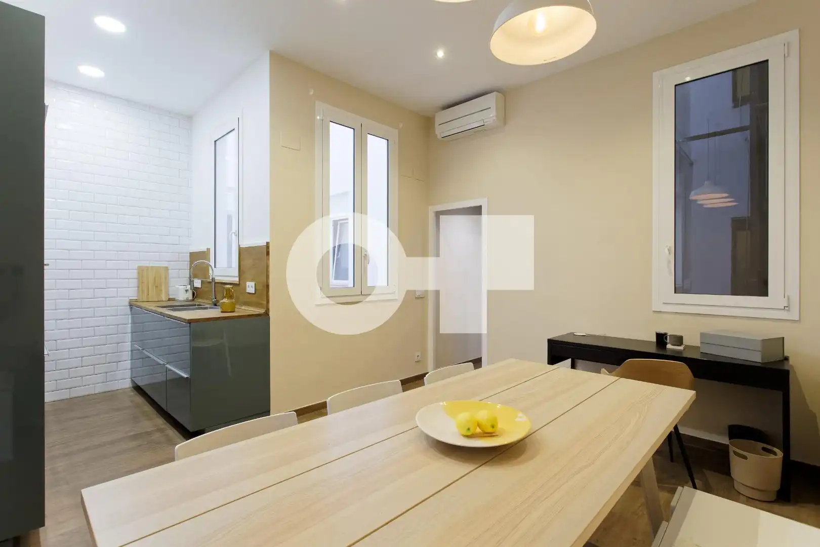 Piso con terraza en venta en Carrer Carrer Consell de Cent, imagen 10