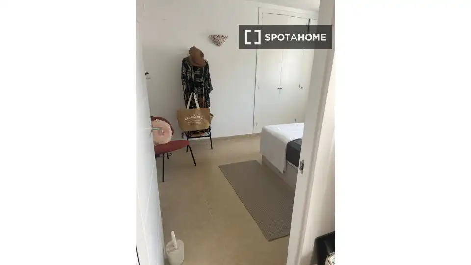 Dormitori de Apartament per a compartir en Llucmajor amb Aire condicionat, Terrassa i Moblat