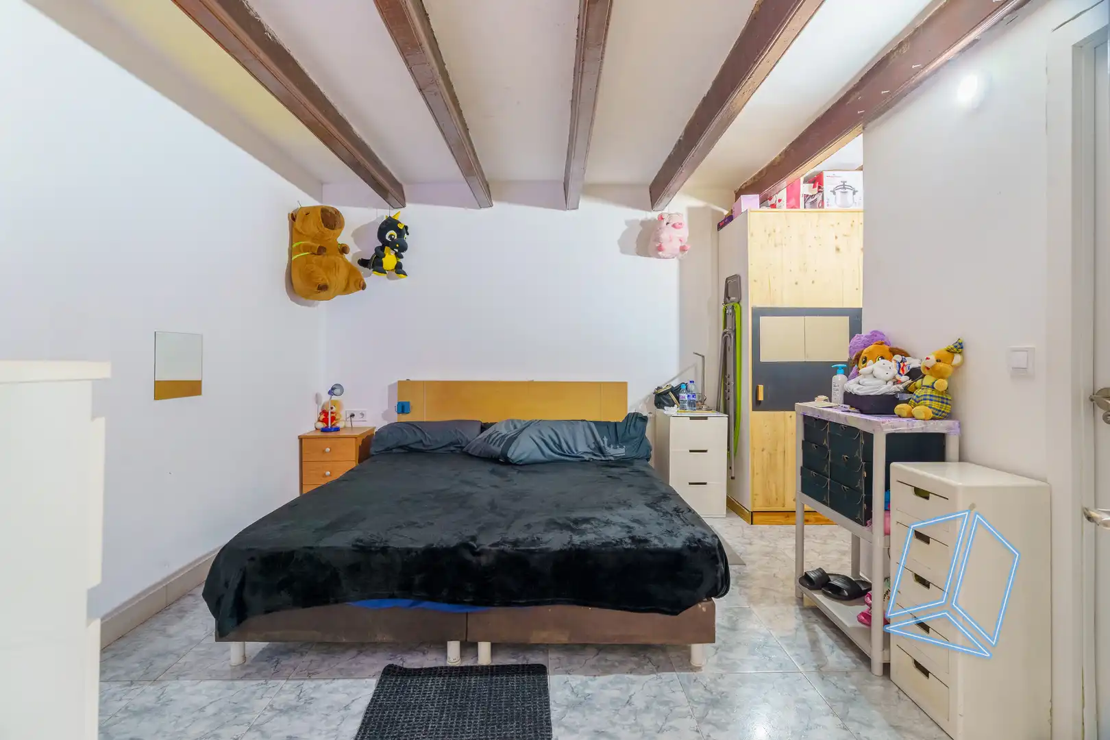 Erdgeschoss zum Verkauf in Barcelona mit Terrasse