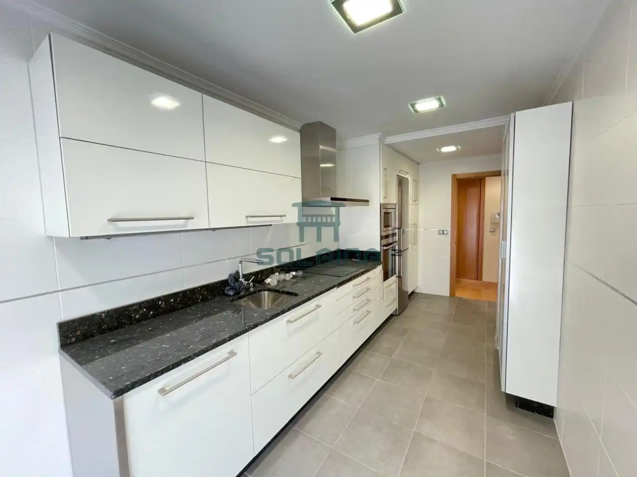 Kitchen of Flat for rent in Ourense Capital   with Heating