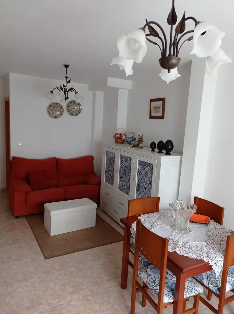 Sala d'estar de Casa o xalet en venda en Sardón de Duero amb Calefacció, Jardí privat i Terrassa