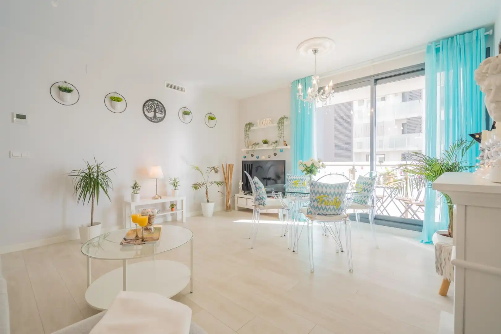 Sala de estar de Piso en venta en Valencia con Aire acondicionado, Terraza y Piscina comunitaria