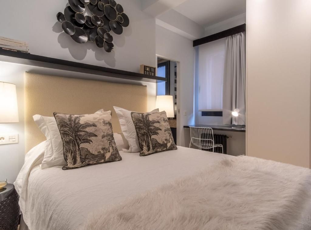 Bedroom of Flat to rent in Rubí  with Air Conditioner, Furnished and TV