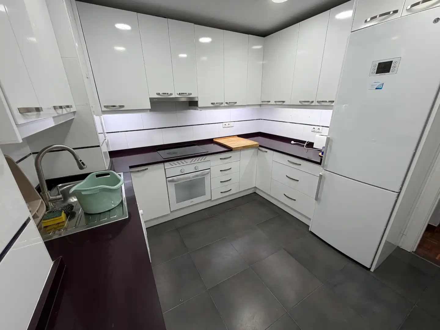 Kitchen of Flat for rent in Murcia  with Furnished, Oven and Washing machine