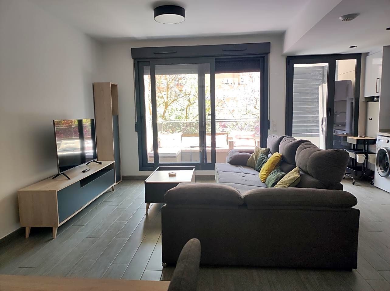 Living room of Apartment for rent in  Valencia Capital  with Air Conditioner, Private garden and Terrace