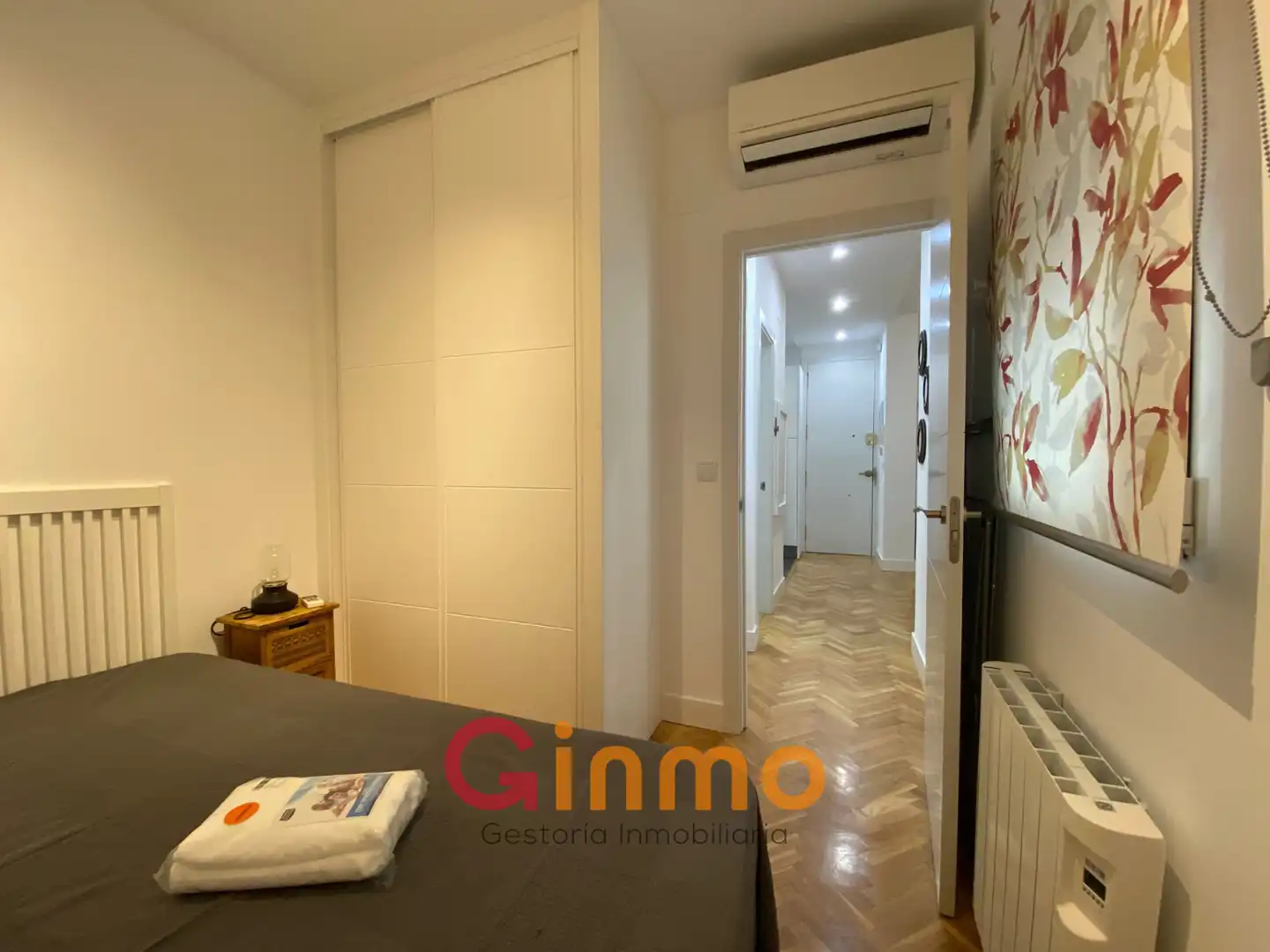 Schlafzimmer von Wohnung zur Miete in Madrid mit Klimaanlage, Möbliert und Ofen