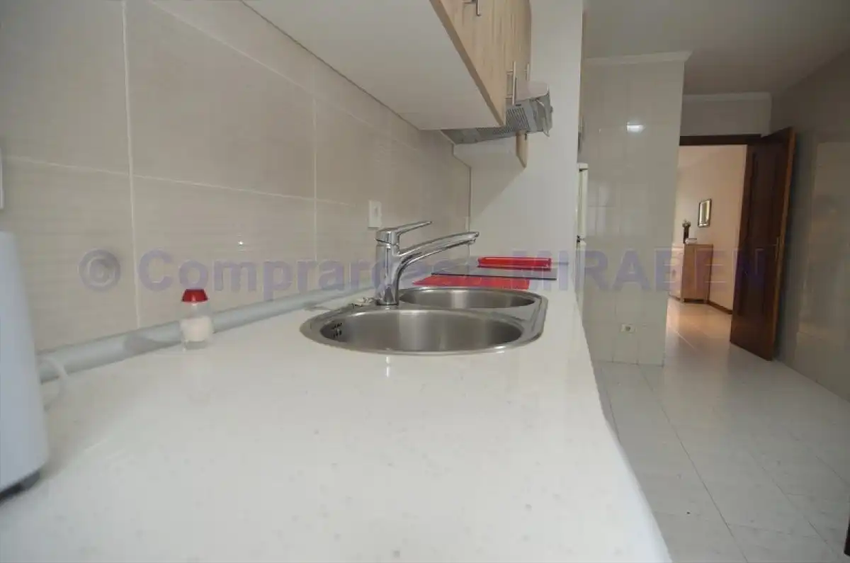 Kitchen of Flat for rent in Boiro, A Coruña