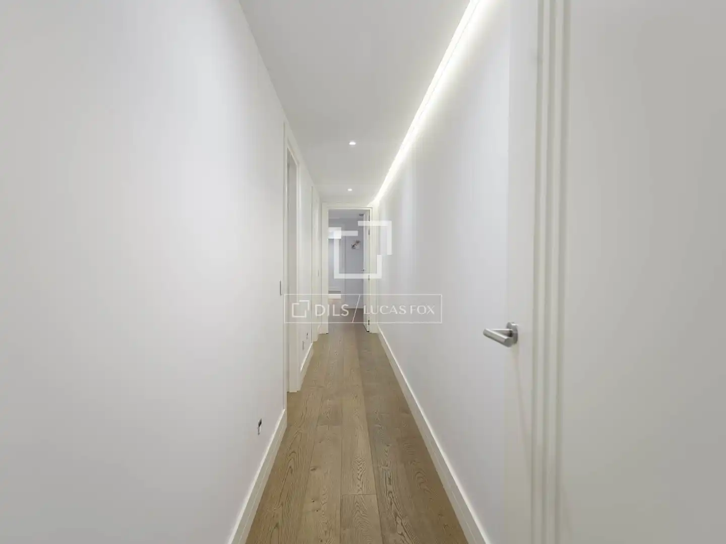 Wohnung zur Miete in Madrid mit Klimaanlage, Heizung und Parkett