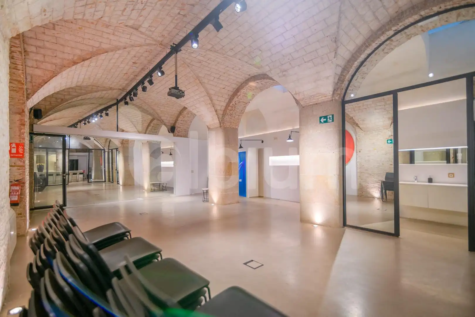 Oficina de alquiler en Ciutat Vella