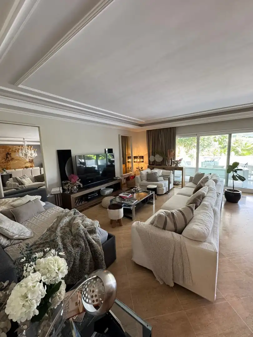 Appartement compact avec piscine à louer à Nueva Andalucía, imagen 3
