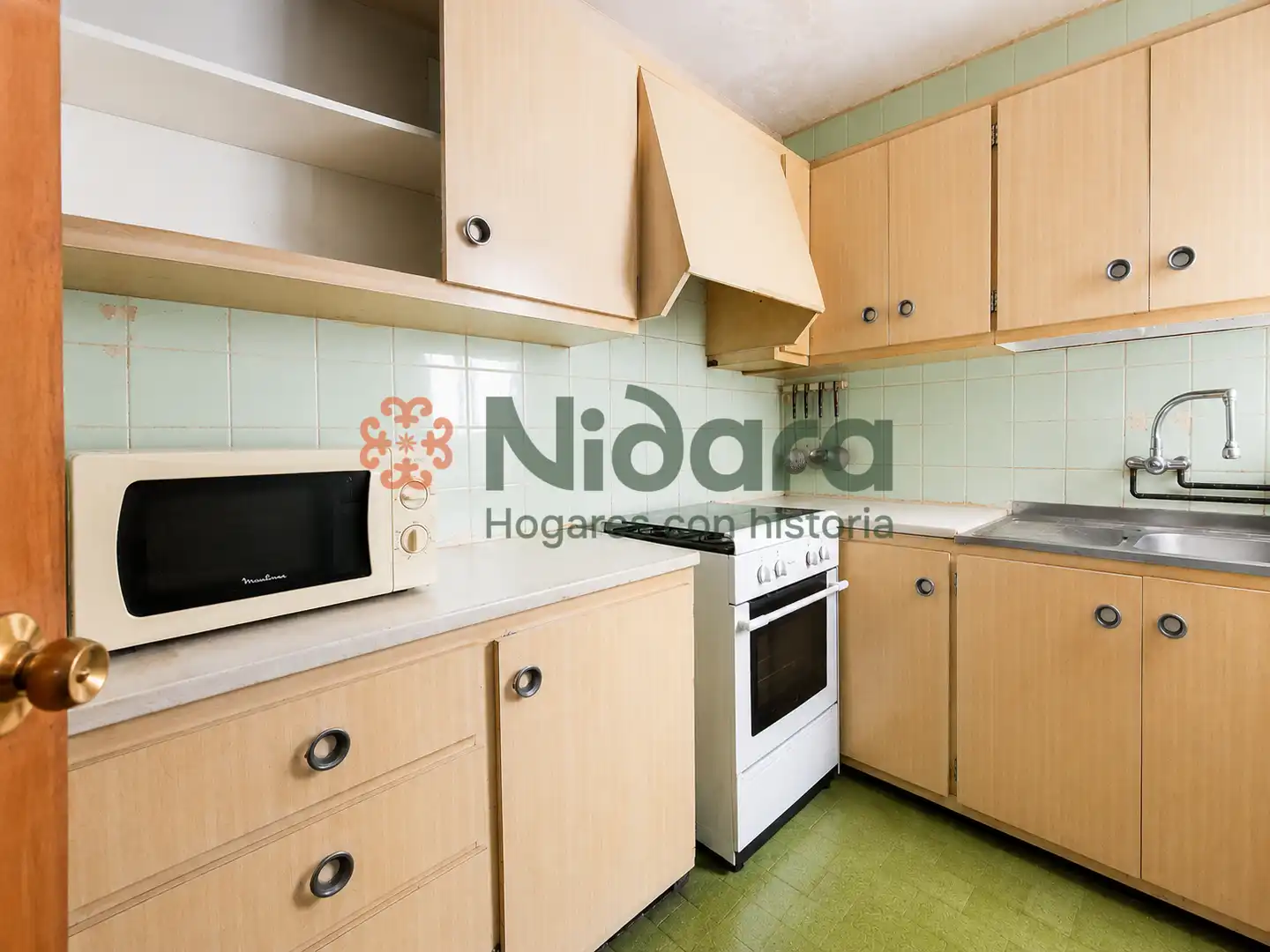 Kitchen of Attic for sale in Barcelona  with Air Conditioner, Heating and Furnished