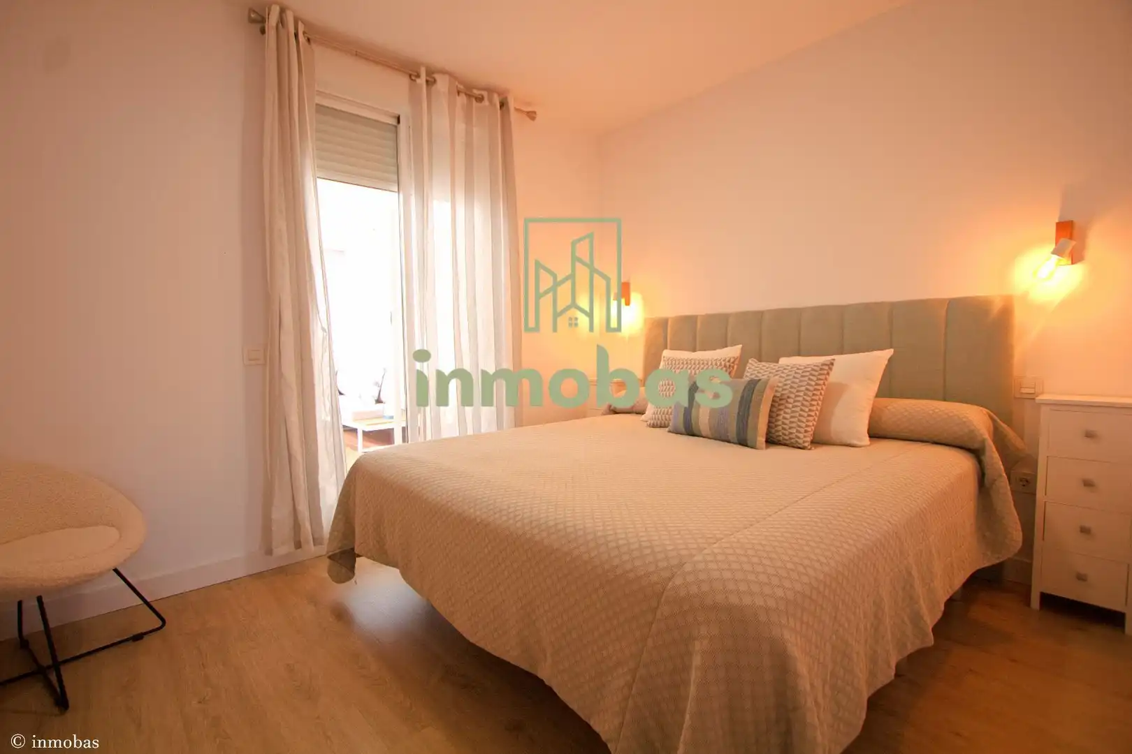 Schlafzimmer von Dachboden zum Verkauf in Badajoz mit Klimaanlage, Terrasse und Abstellraum