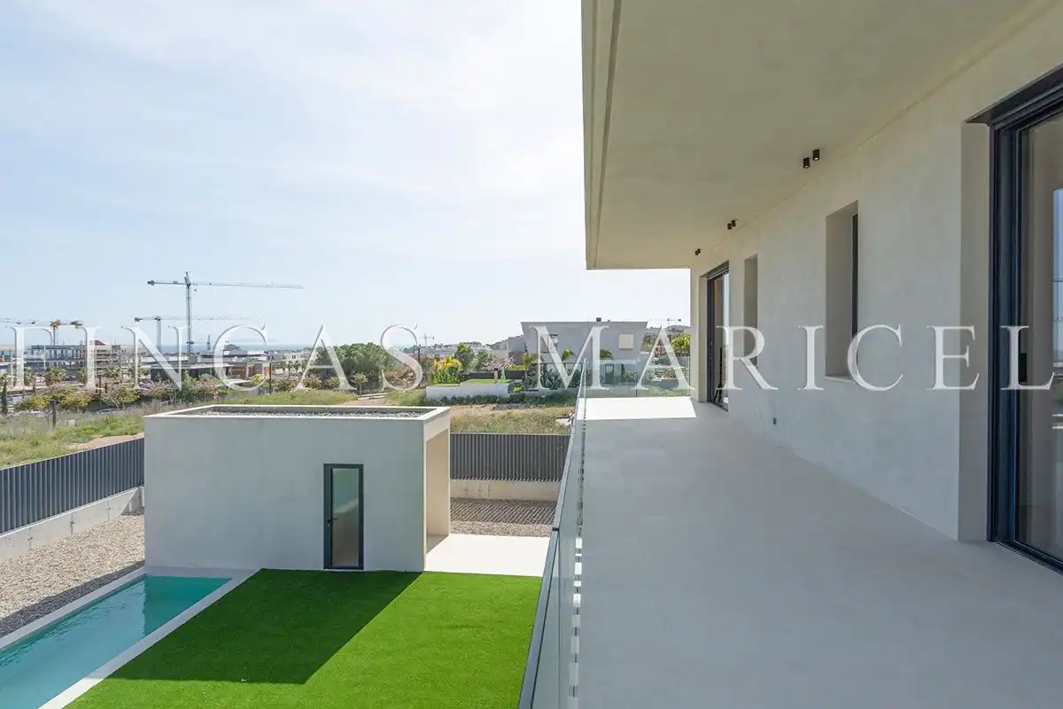 Terrace of Houses for sale in Sitges  with Air Conditioner, Heating and Private garden