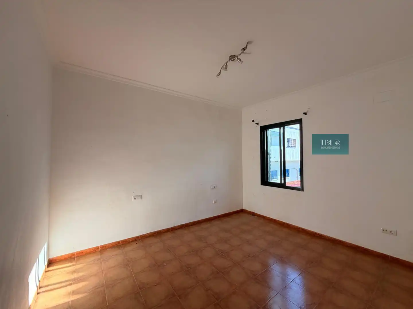 Detached homes for sale in Avenida PEPE LUNA, 33, Burguillos