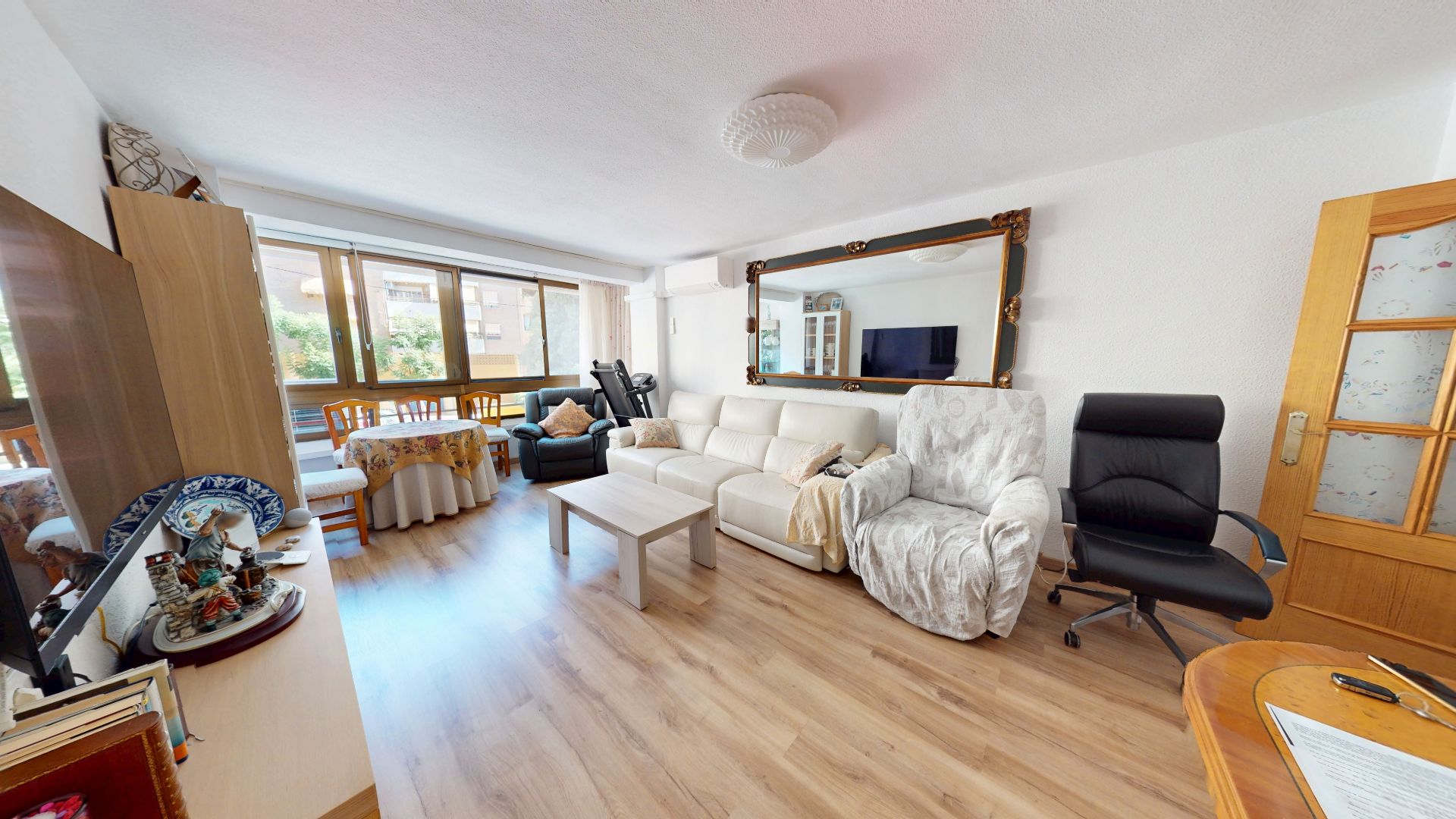 Living room of Flat for sale in El Campello  with Air Conditioner and Furnished
