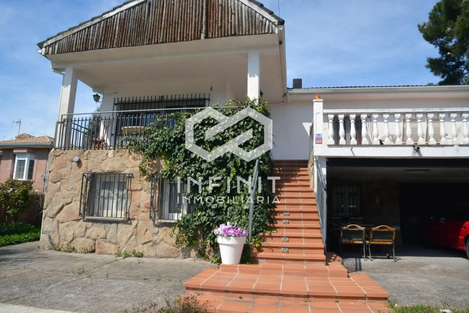 Vista exterior de Casa o chalet en venta en Valdeaveruelo con Calefacción, Jardín privado y Terraza