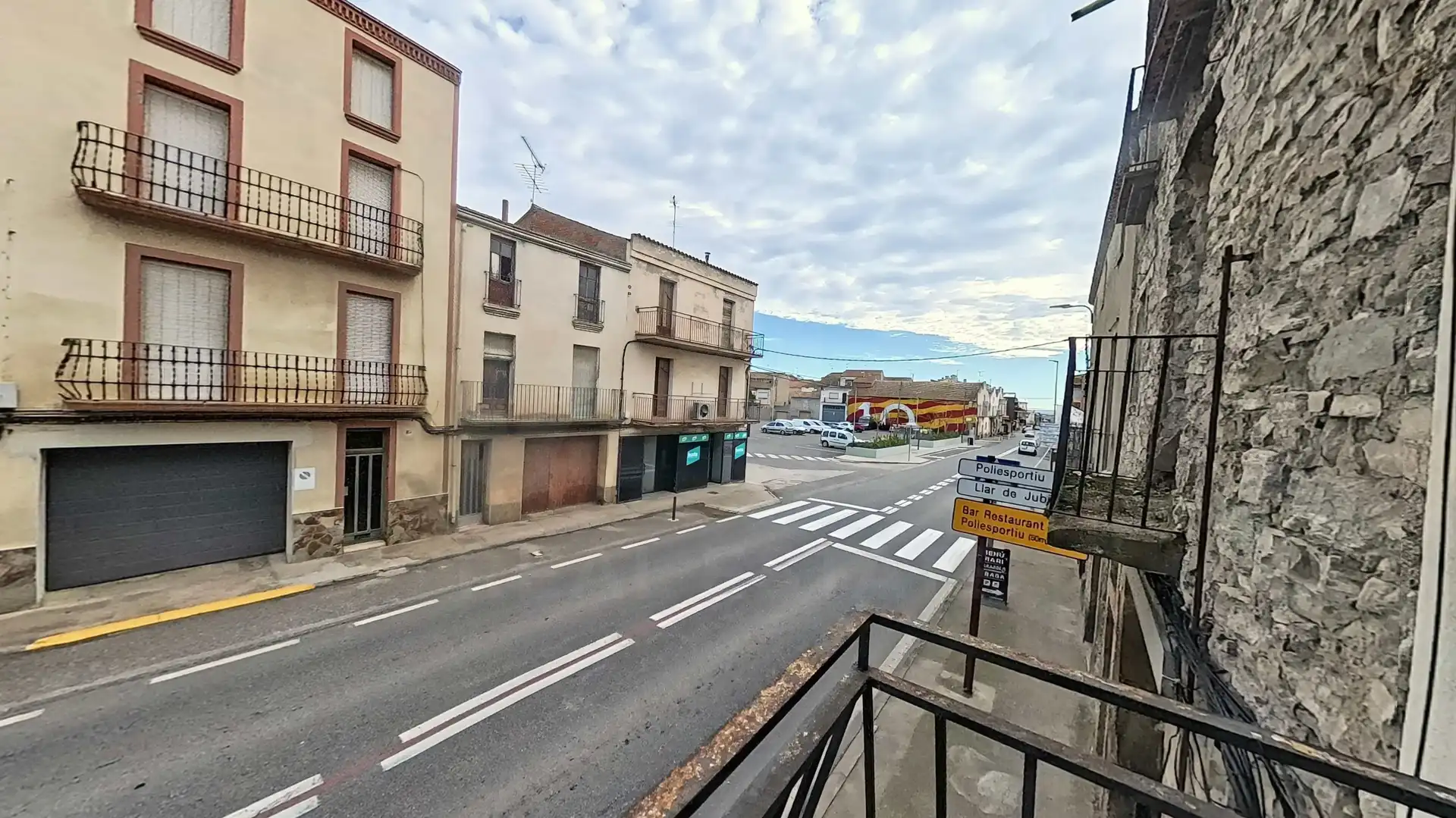 Vista exterior de Casa adosada en venda en Bellcaire d'Urgell amb Aire condicionat, Calefacció i Terrassa