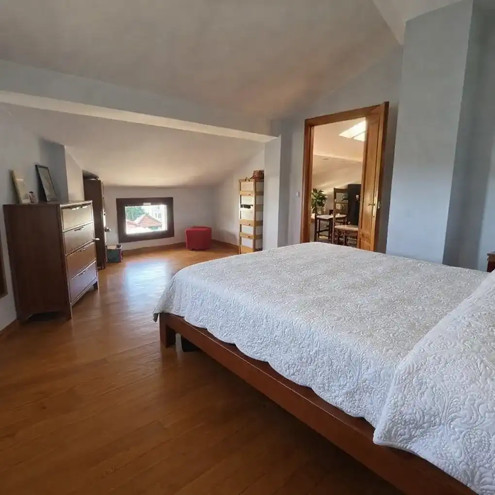 Dormitori de Casa o xalet en venda en Añana amb Calefacció, Jardí privat i Traster