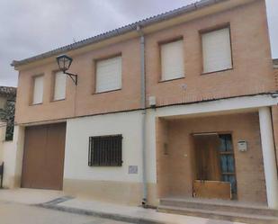 Exterior view of House or chalet for sale in Mara  with Storage room