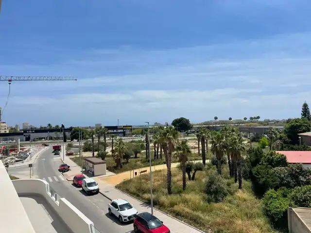 Vista exterior de Piso de alquiler en Sant Joan d'Alacant con Aire acondicionado, Calefacción y Terraza