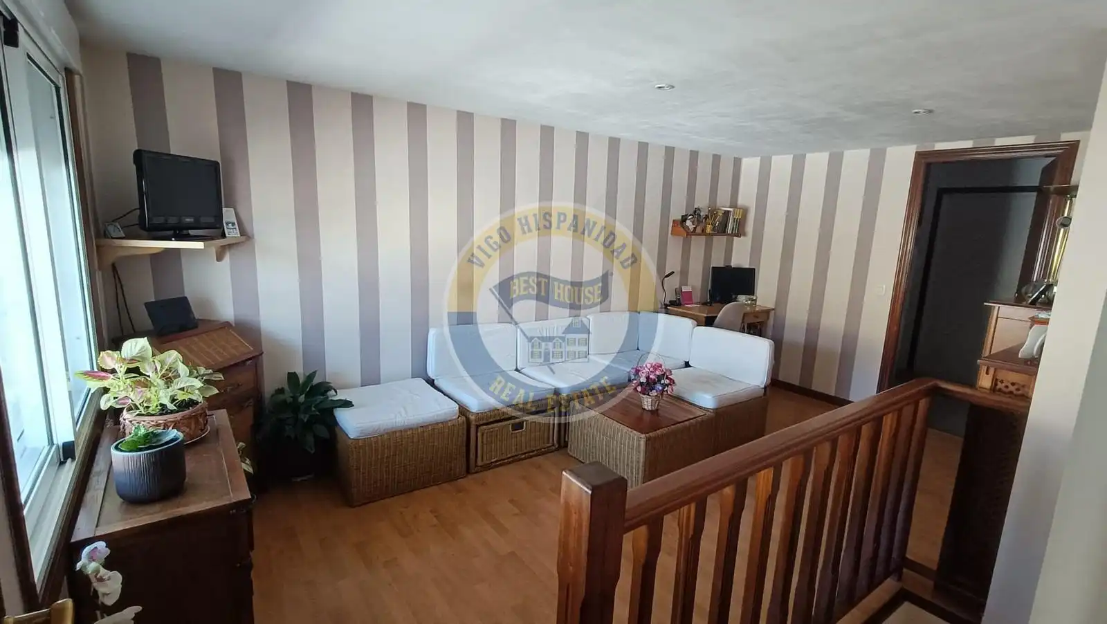 Casa adosada en venda a undefined Residencial Candeán, Cabral - Candeán