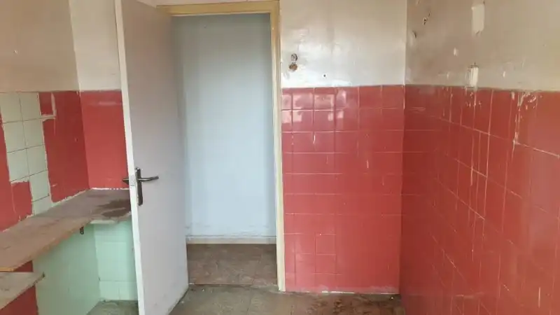 Bathroom of Flat for sale in Girona