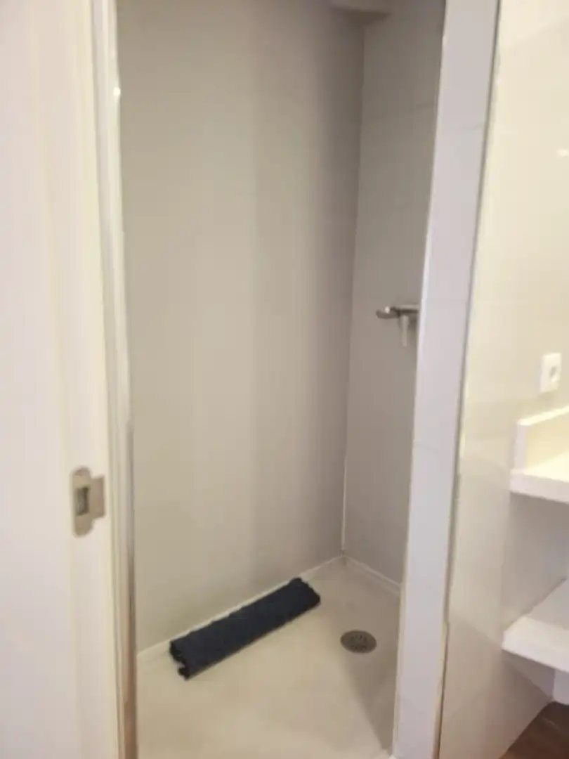 Appartement avec ascenseur à louer à Calle de Alhaken II, imagen 5