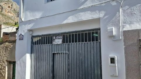 Foto 5 de Planta baixa en venda a Calle Pelotar, 1, Bedmar y Garcíez, Jaén