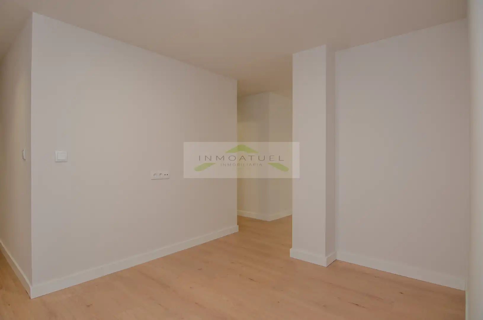 Habitación de Piso de alquiler en A Coruña Capital  con Calefacción, Amueblado y Horno