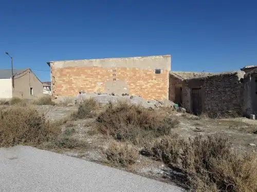 Terreno en venta en Cortes de Baza