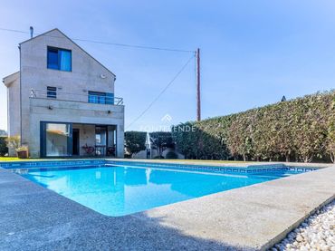 Villa con piscina in vendita a Coruxo - Oia - Saiáns