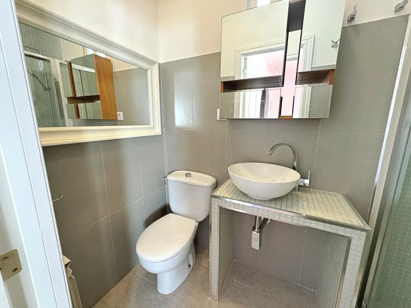 Baño de Piso de alquiler en Madrid con Aire acondicionado, Calefacción y Terraza