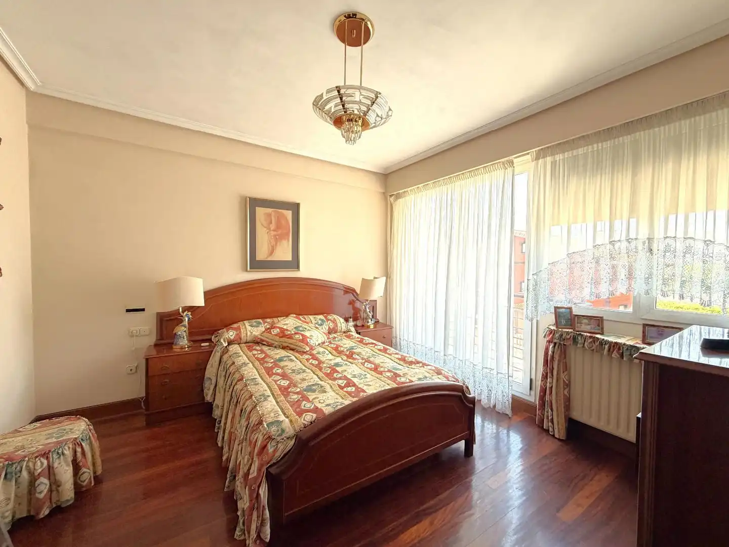 Bedroom of Detached homes for sale in Lasarte-Oria  with Heating, Private garden and Parquet flooring