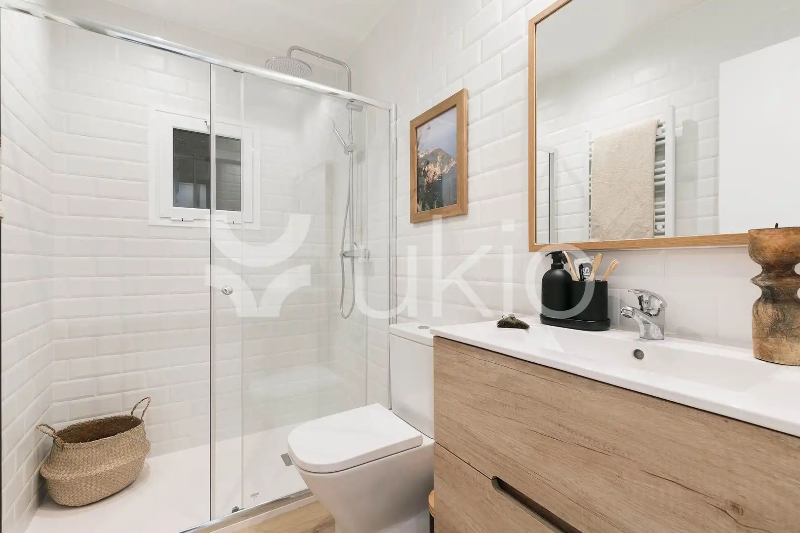 Baño de Apartamento de alquiler en Barcelona con Aire acondicionado, Amueblado y Horno