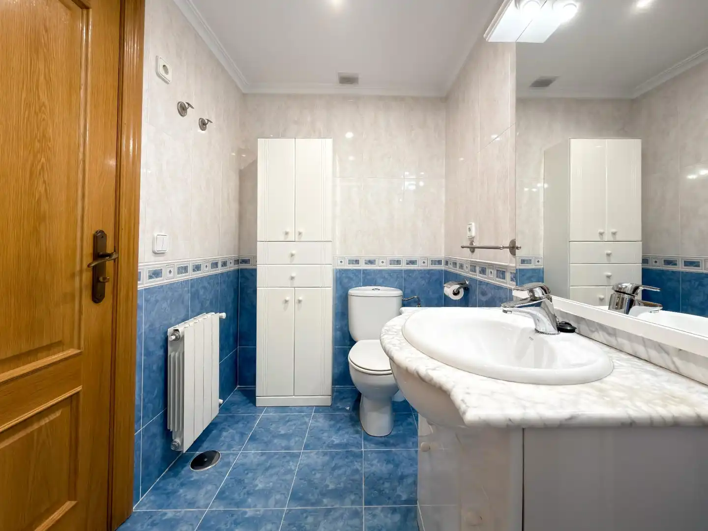 Baño de Piso en venta en Valencia con Aire acondicionado y Calefacción