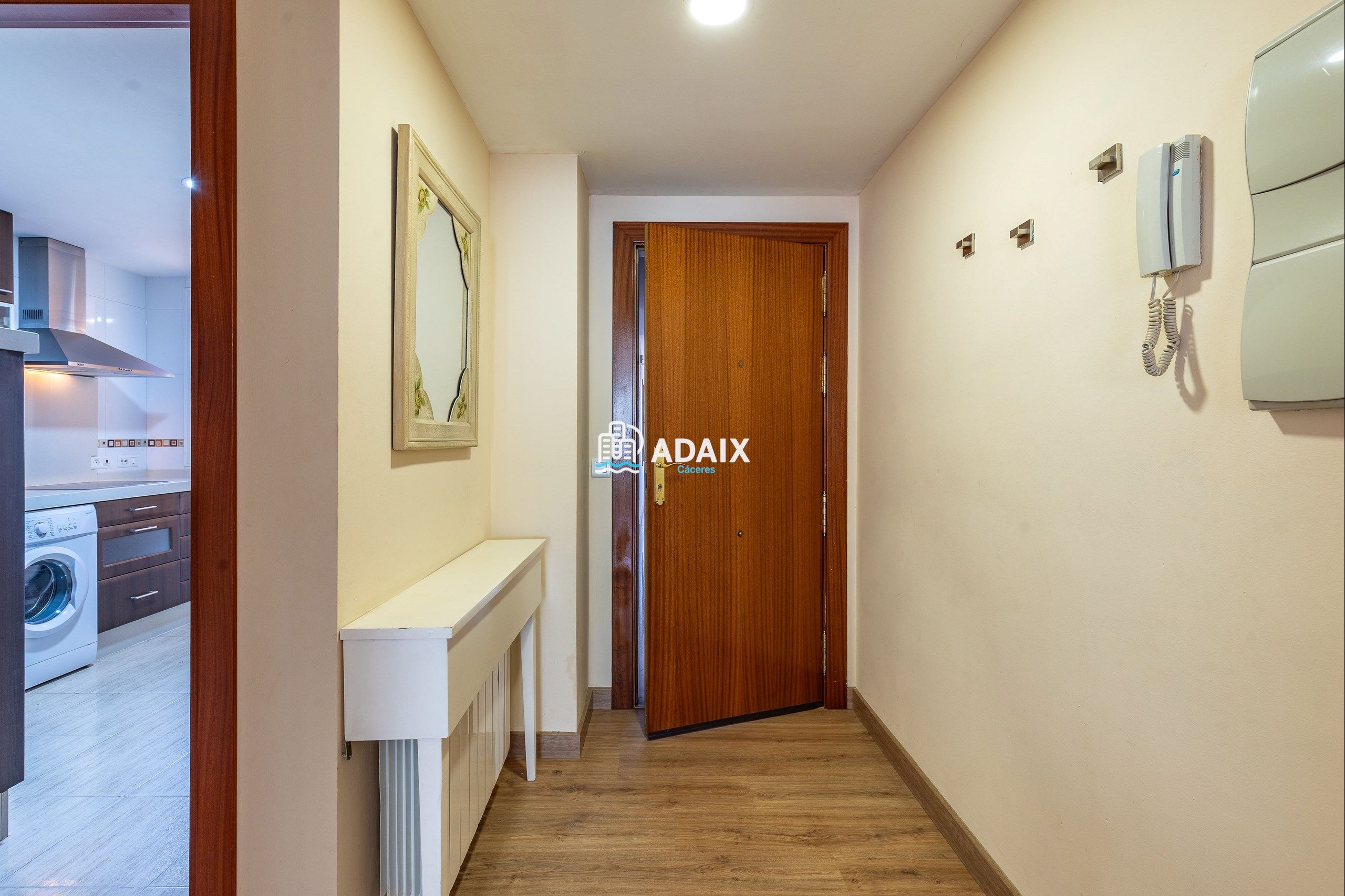 Flat for sale in Cáceres Capital  with Air Conditioner, Heating and Furnished