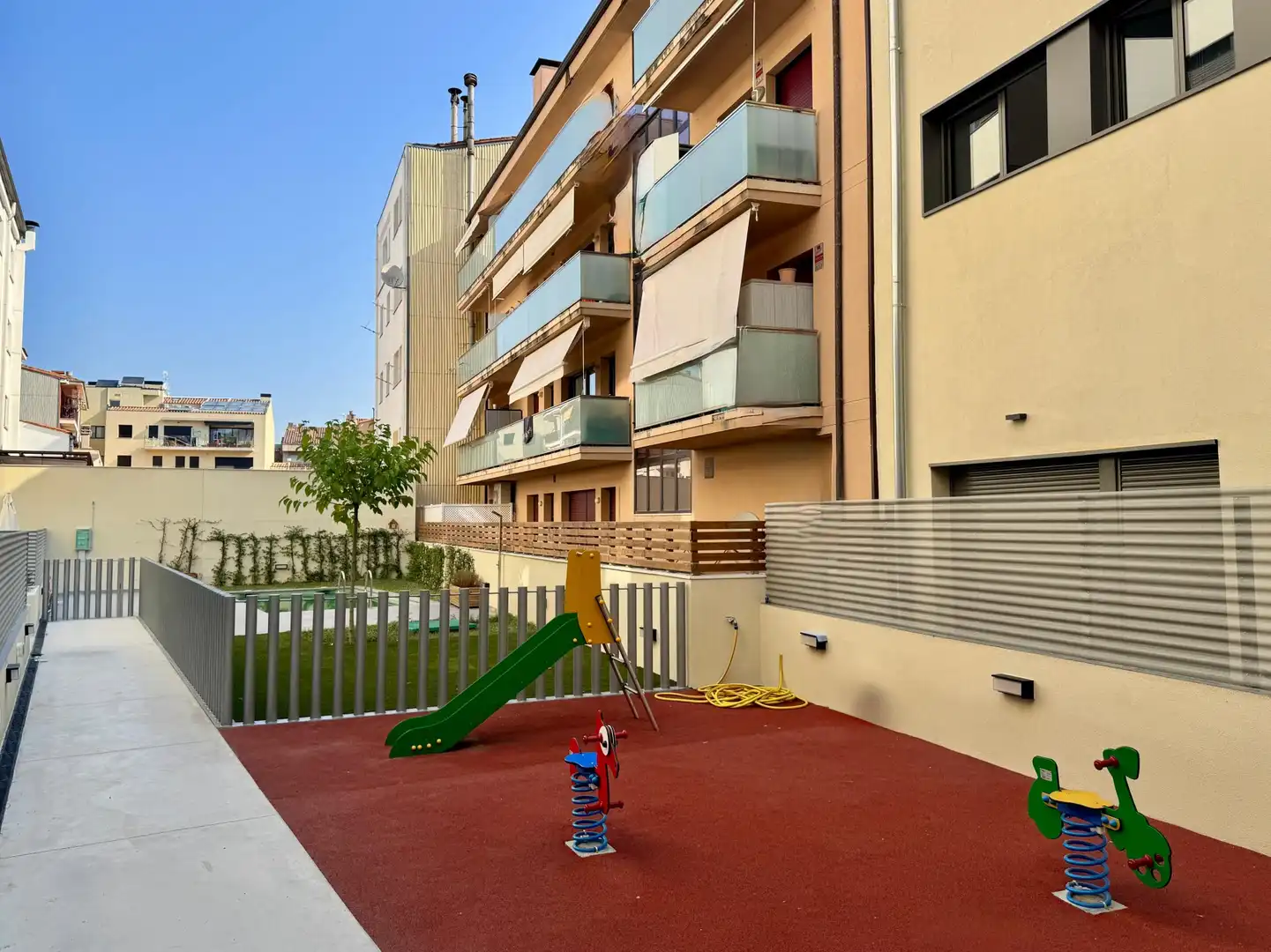 Terrassa de Planta baixa de lloguer en Girona amb Aire condicionat, Calefacció i Traster