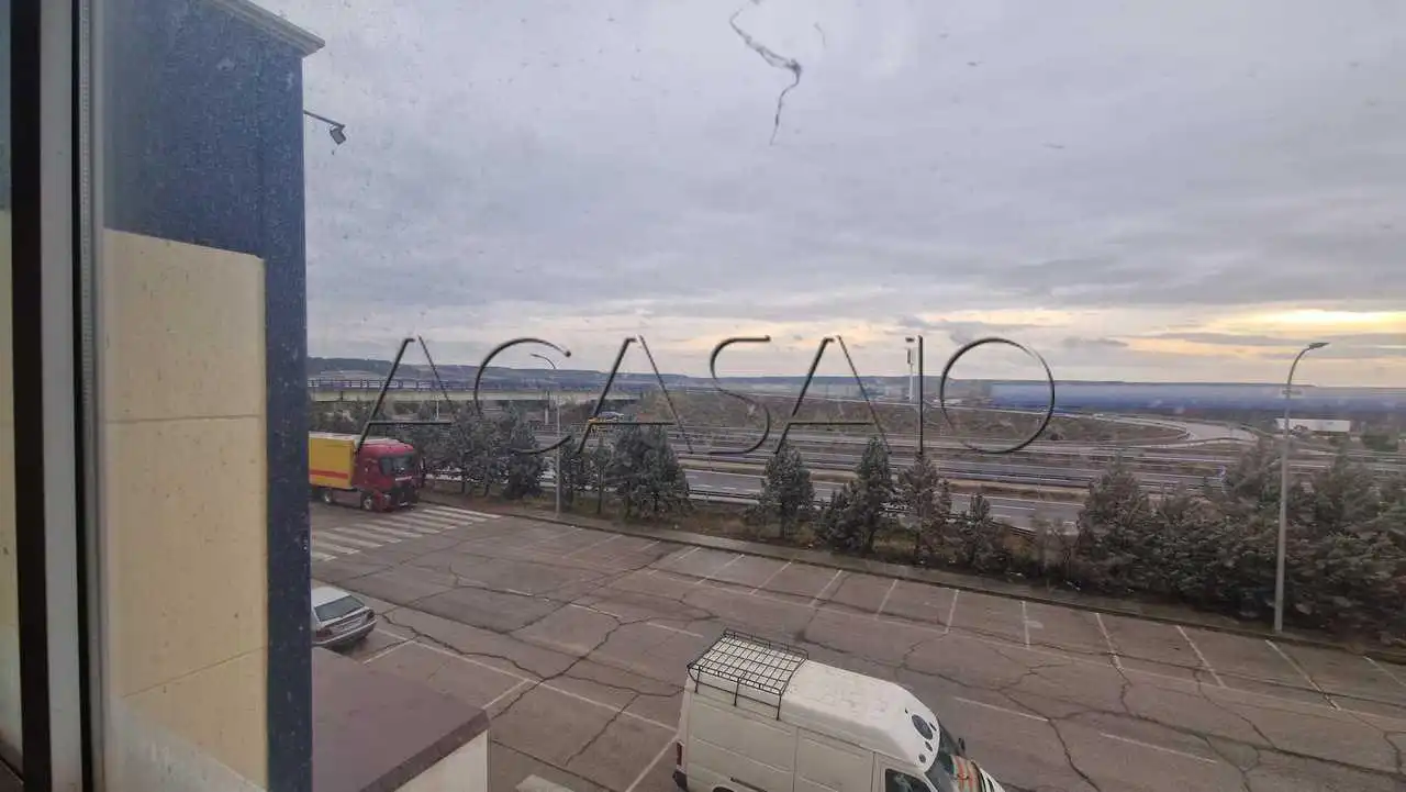 Vista exterior de Nave industrial en venta en Ontígola