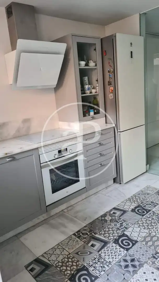 Cocina de Piso de alquiler en Valencia con Aire acondicionado, Calefacción y Terraza