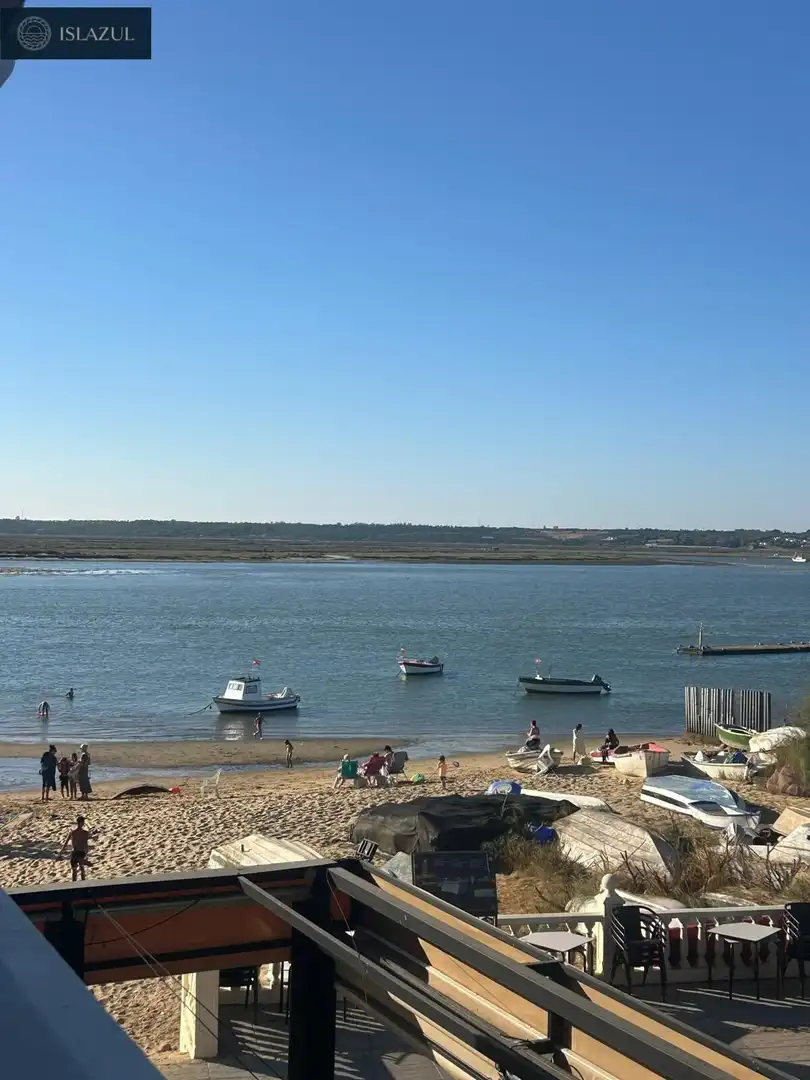 Casa adosada en venda en Isla Cristina amb Terrassa, Traster i Moblat