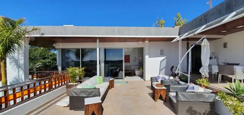 Terrassa de Casa o xalet en venda en Yaiza amb Aire condicionat, Jardí privat i Terrassa