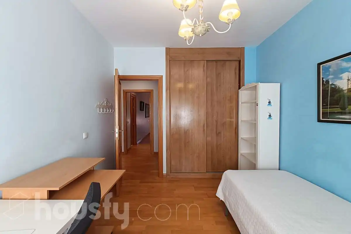 Habitación de Piso de alquiler en Toledo con Aire acondicionado, Calefacción y Parquet