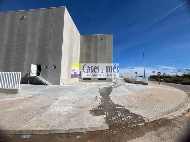 Nave industrial en Venta en Museros
