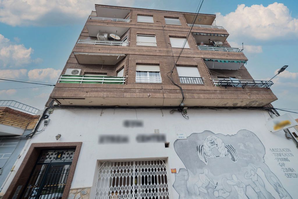 Vista exterior de Pis en venda en Cox