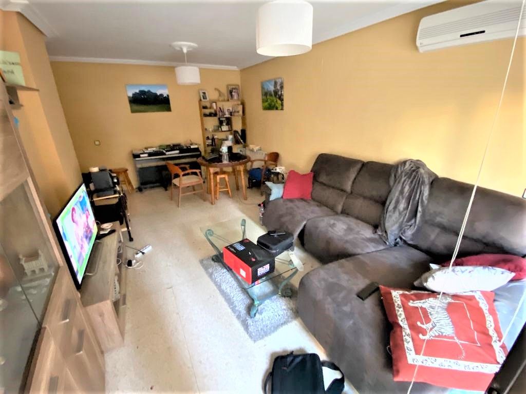 Living room of Flat to rent in Cáceres Capital  with Air Conditioner, Heating and Terrace