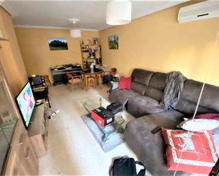Living room of Flat to rent in Cáceres Capital  with Air Conditioner, Heating and Terrace