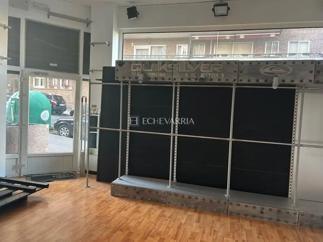 Business premises to rent in Las Arenas, imagen 4